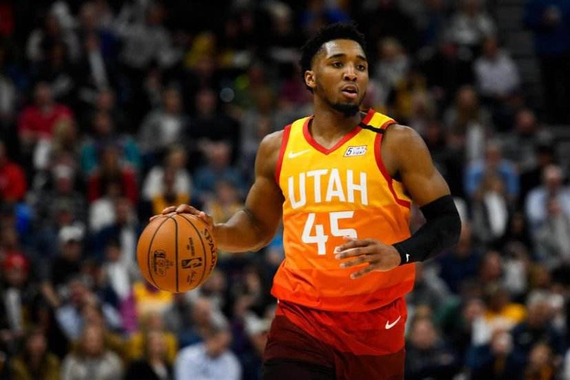 前教练：莱奥小时候的天赋只有C罗能与之相比（前教练称：莱奥年少时的天赋可与C罗比肩）