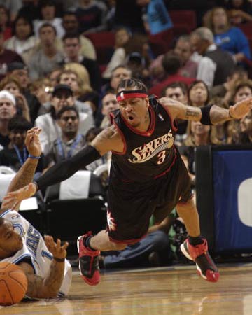 海牛客场2-2浙江成功保级，弗兰克告别战破门，韦林顿双响（海牛客平浙江2-2锁定保级，弗兰克告别战进球，韦林顿梅开二度）