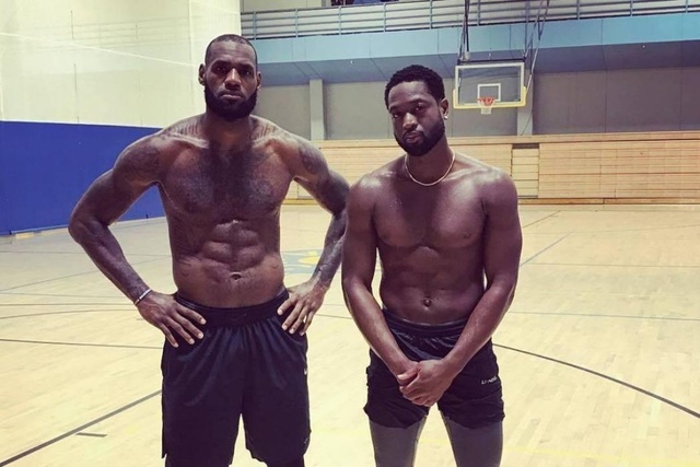 拖后腿了！热火替补场均43.5分联盟第三，今日仅18分（热火替补集体哑火：赛季场均43.5分列联盟第3，今日仅18分）