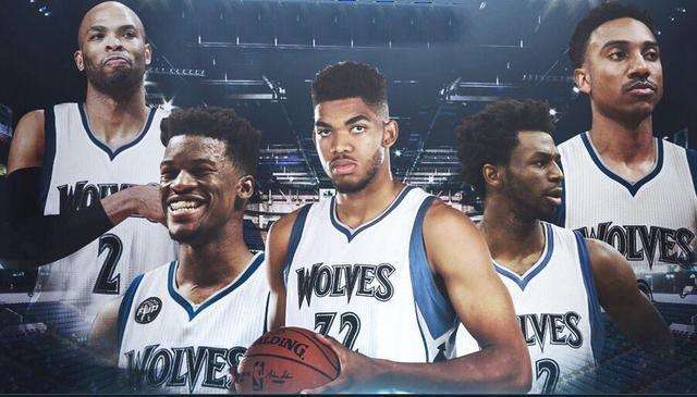 苦苦支撑！哈里森·巴恩斯人缝中左手勾手再中 包揽马刺本节10分（巴恩斯强撑全队：人堆里左手勾手再中，独拿马刺本节10分）