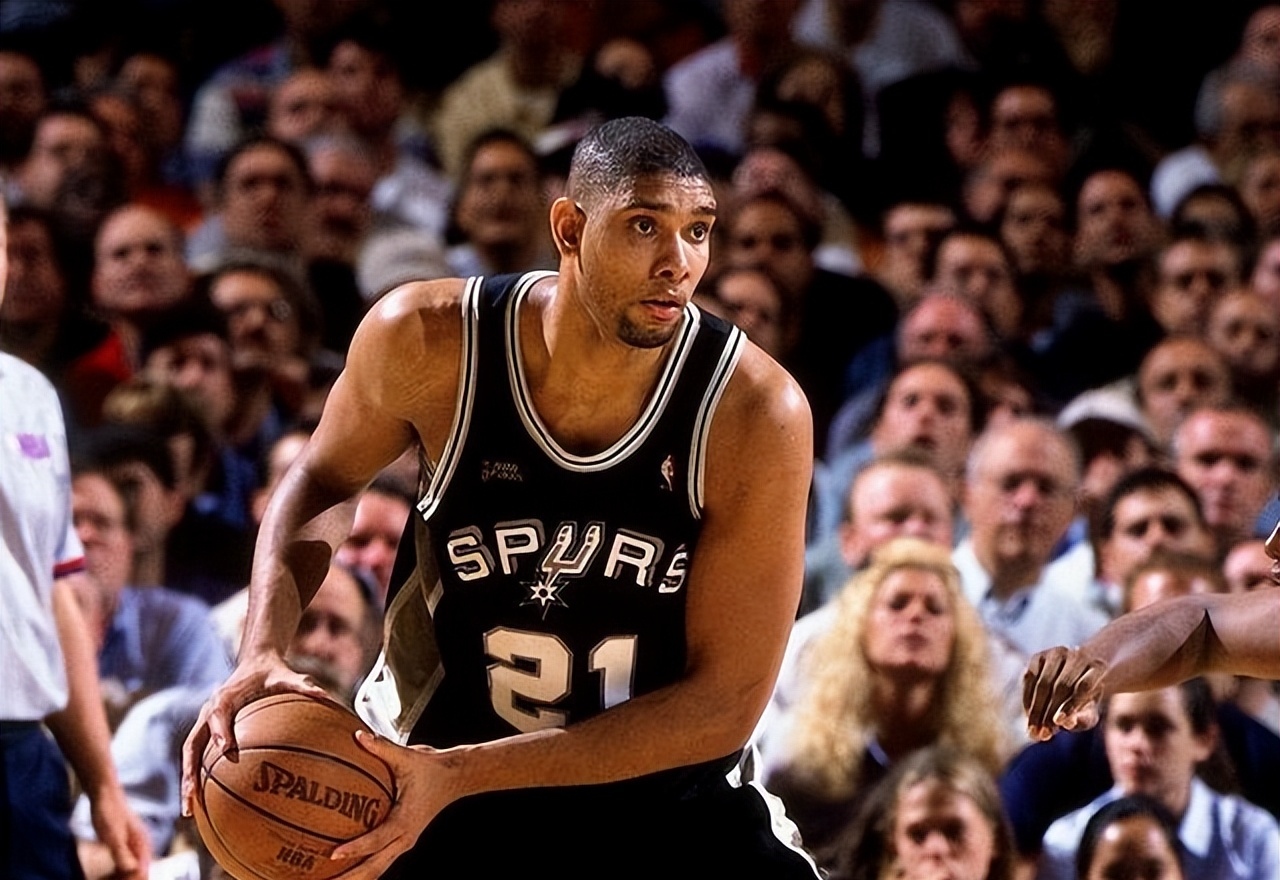 2025山东省齐鲁足球超级联赛：泰安2-1击败聊城夺冠（2025赛季齐鲁足超：泰安2-1战胜聊城加冕冠军）